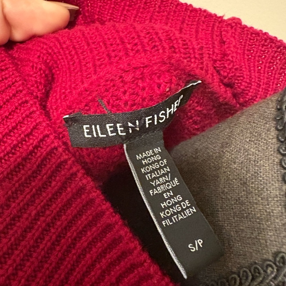 Eileen Fisher Merino Whool Sweater Size Small - Picture 3 of 3